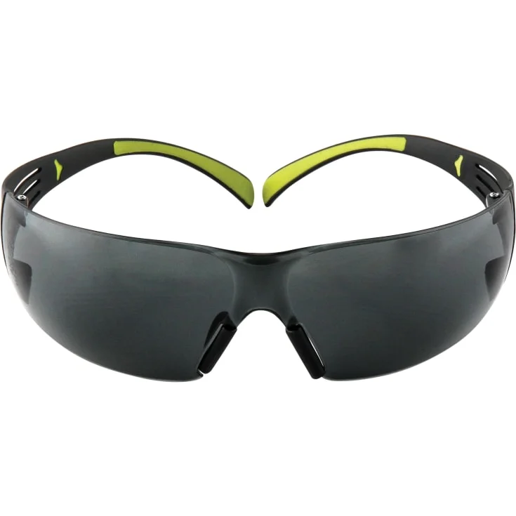 3M SecureFit 400 vernebriller, grå linse | 7100078987 3M SecureFit 400 vernebriller, grå linse | 7100078987