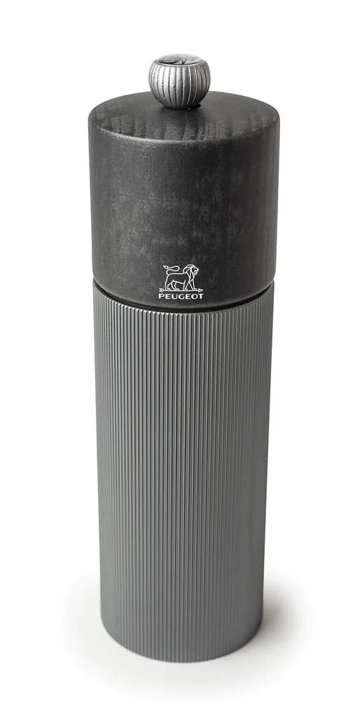 Line Karbon Saltkvern 18 cm v:3793628